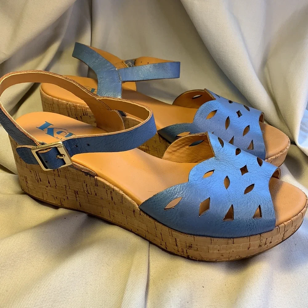 Korks by Kork-Ease almost NEW leather platforms